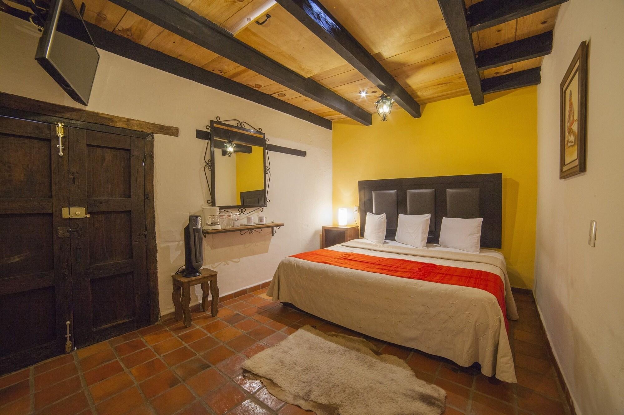 Hotel Adobe Y Teja San Cristóbal de Las Casas Extérieur photo