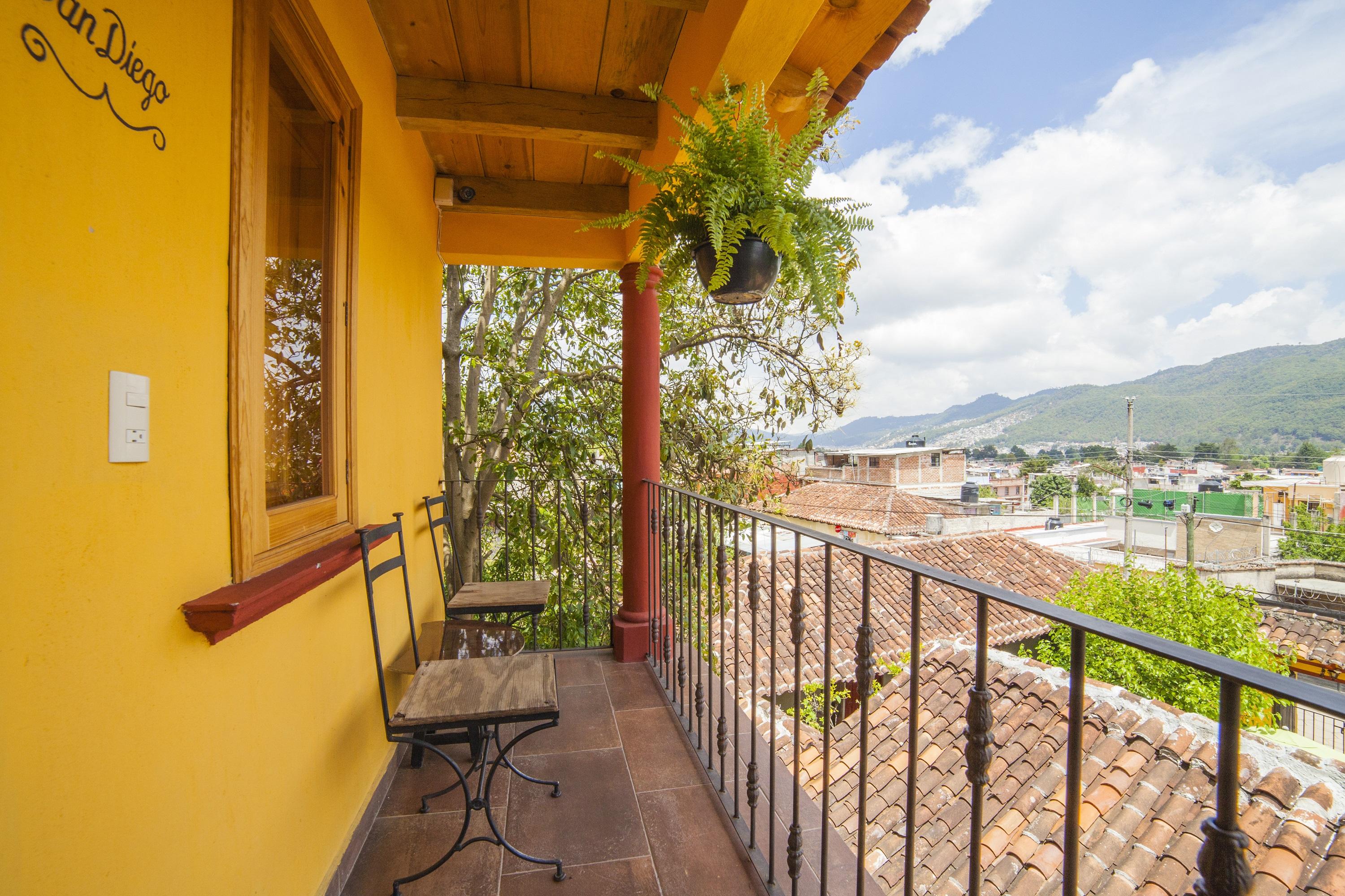 Hotel Adobe Y Teja San Cristóbal de Las Casas Extérieur photo